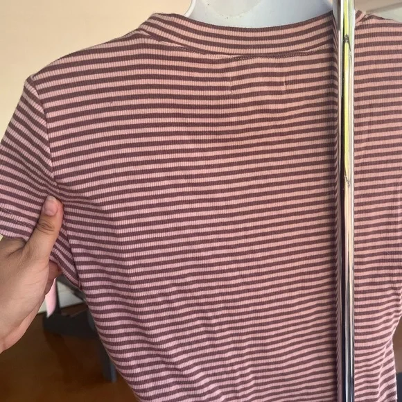 Madewell Pink and purple striped shirt - Picture 4 of 4